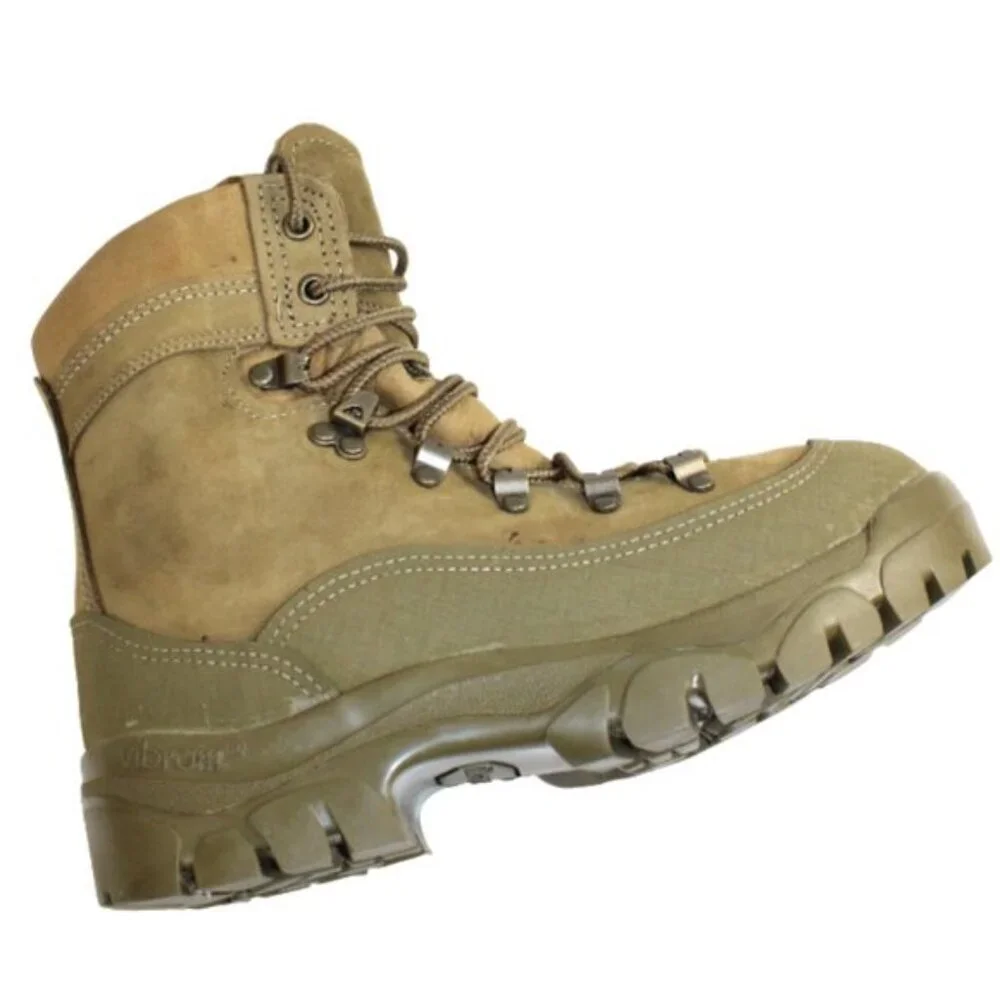 Belleville Mountain MCB 950 Gore Tex Vibram Combat Hiker Boot Khaki Size 5.5 (W)